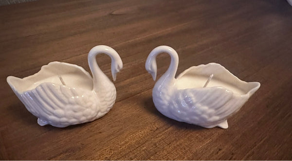 Sweet Swan Lenox set